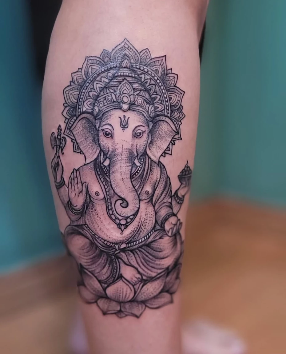 Foto 11:  — Tati Laukaz Especialista em Tatuagens Femininas desde 2009