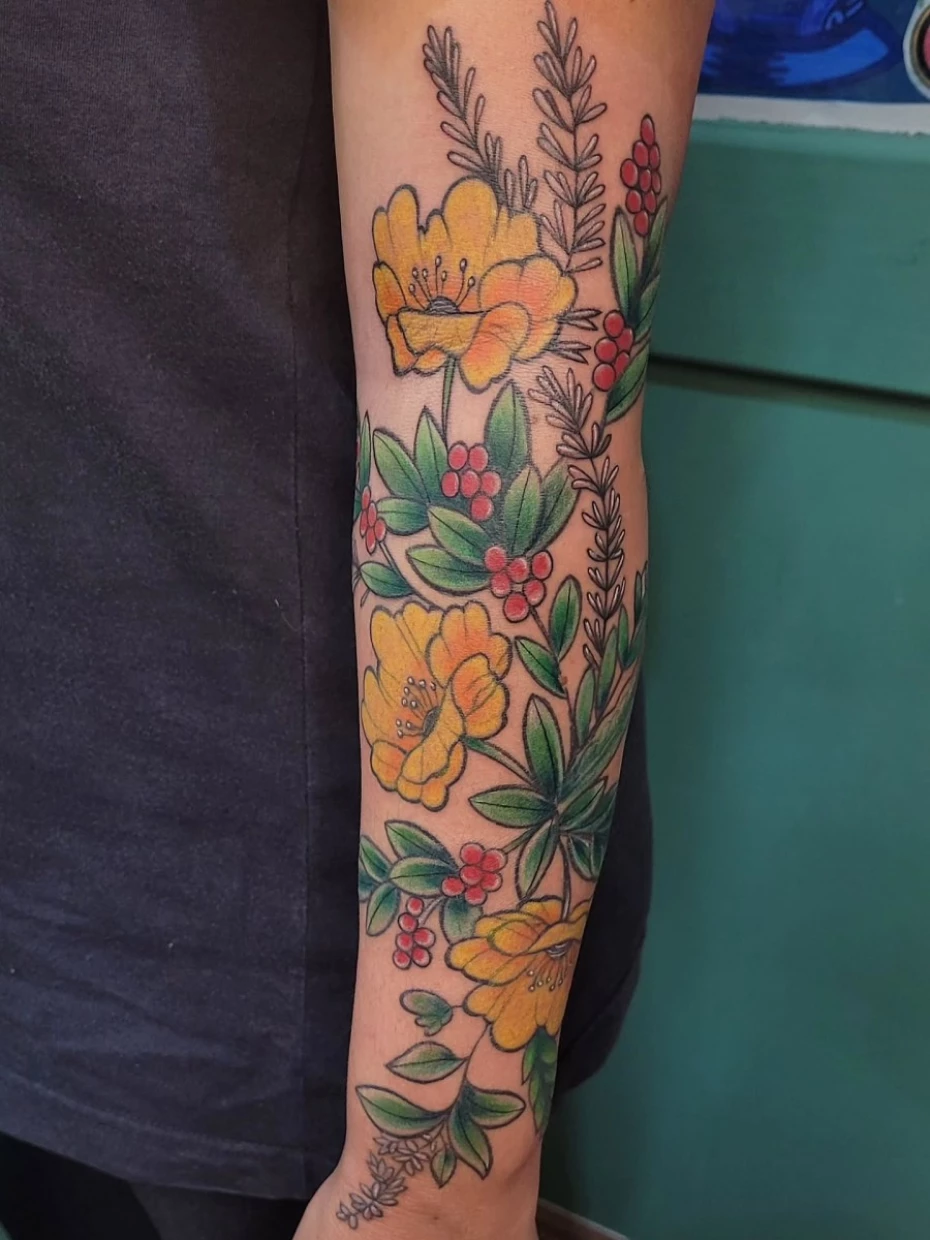 Foto 2:  — Tati Laukaz Especialista em Tatuagens Femininas desde 2009